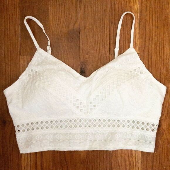 Rebellion white crop top size large. Brand new without tags - Picture 1 of 6